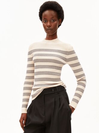 Armedangels Alaania organic cotton mock neck . Oatmilk Black stripes