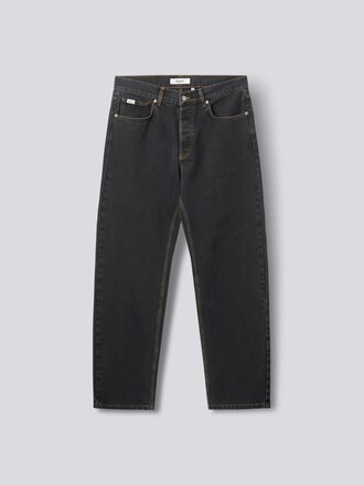 Forét Heath Organic cotton jeans . Black Stone Wash