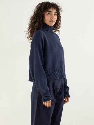 First Rite Organic Cotton Crop Turtleneck . Navy