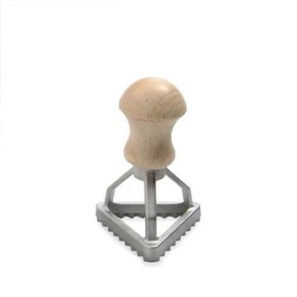 Gontara Emporte-pièce à ravioli triangle 4.5cm Gontara Emporte-pièce à ravioli triangle 4.5cm