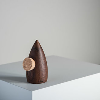 Arbol Arbol - Fleur de sel shaker in walnut