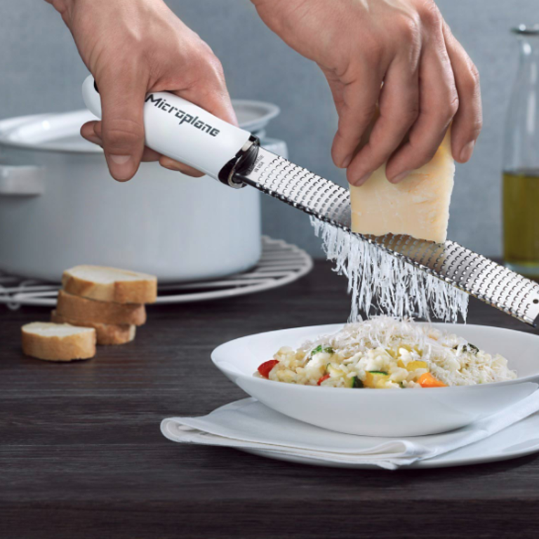 Microplane Microplane - Râpe Fine / Zesteur Série Gourmet - Blanc