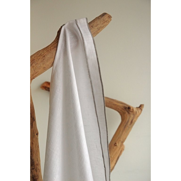 Linen Way Linen way - linge en lin Leonardo 20"x28", blanc détail argent