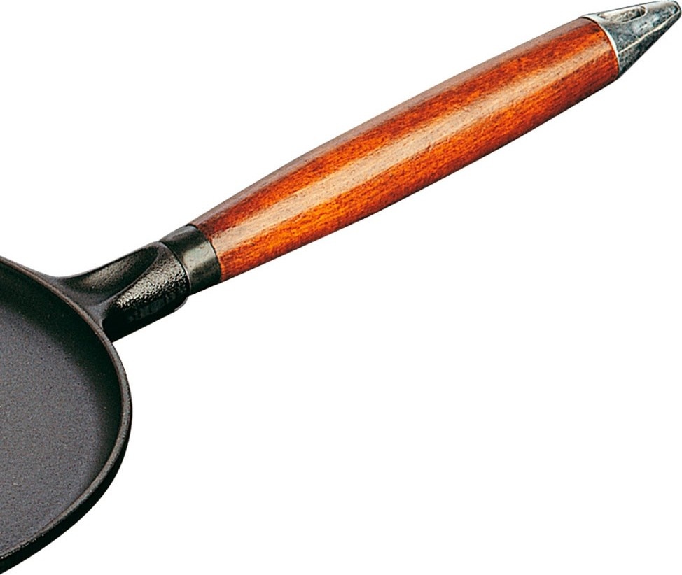 Poêle à crêpes avec poignée en bois Vintage Ø28 cm de STAUB 