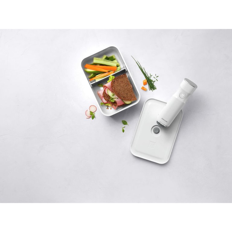 Zwilling Zwilling - Fresh and Save - Medium Vacuum Lunch Box - Plastic - White