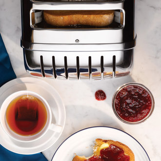 Dualit Dualit - 3 Slice Toaster - Polished Chrome Dualit Dualit - 3 Slice Toaster - Polished Chrome