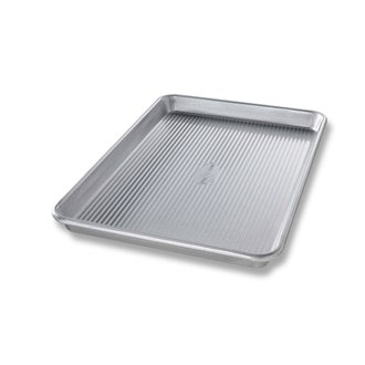 USA PAN USA PAN - Plaque à biscuit Jelly Roll (14.75" x 9 3/8"), antiadhésif USA PAN USA PAN - Plaque à biscuit Jelly Roll (14.75" x 9 3/8"), antiadhésif