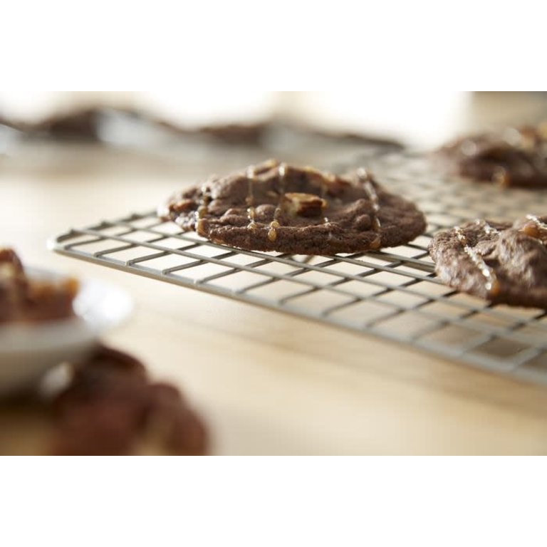 USA PAN USA PAN - Grille de Refroidissement L (16.75"x11.5"), silicone