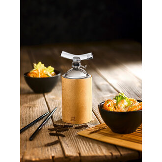 Peugeot Peugeot - Moulin à poivre long & épices Isen 16cm, hêtre + inox naturel Peugeot Peugeot - Moulin à poivre long & épices Isen 16cm, hêtre + inox naturel