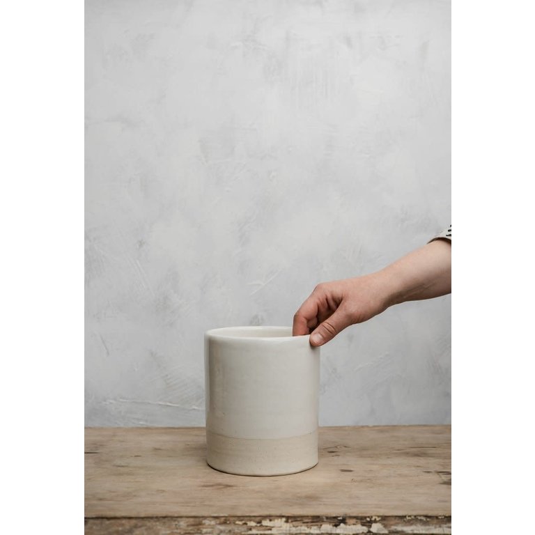 Atelier Trema Atelier Tréma - Pot à ustensiles en céramique (6"x6.5"), blanc