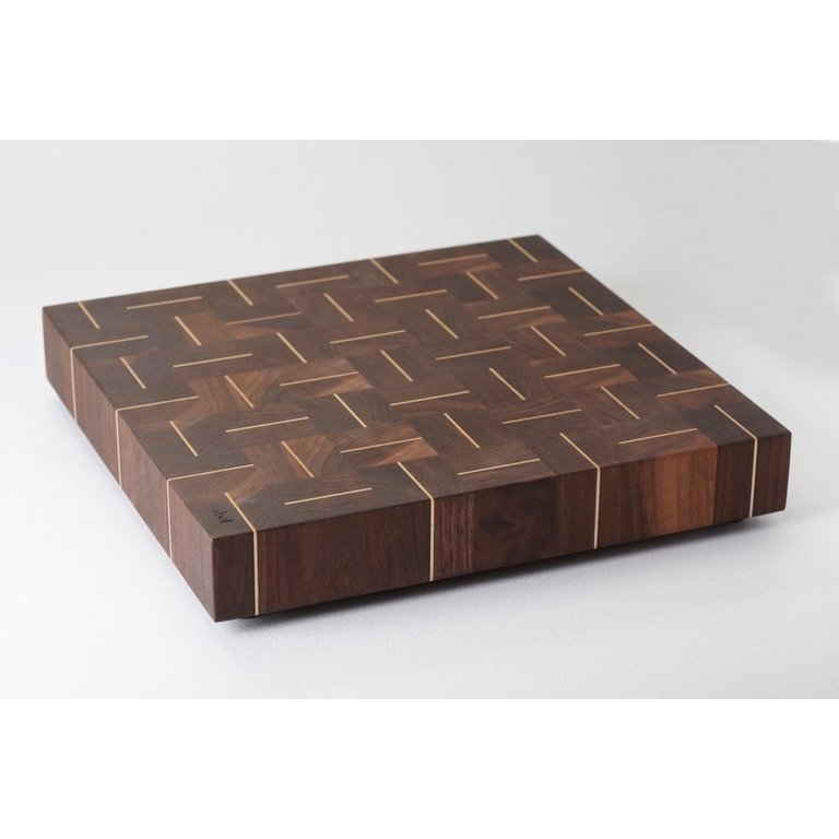 Arbol Arbol - Zig-zag cutting board 38x38cm,  walnut and maple