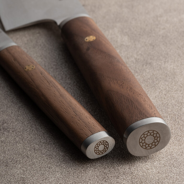 Hazaki Knives Hazaki - Couteau Santoku - Walnut
