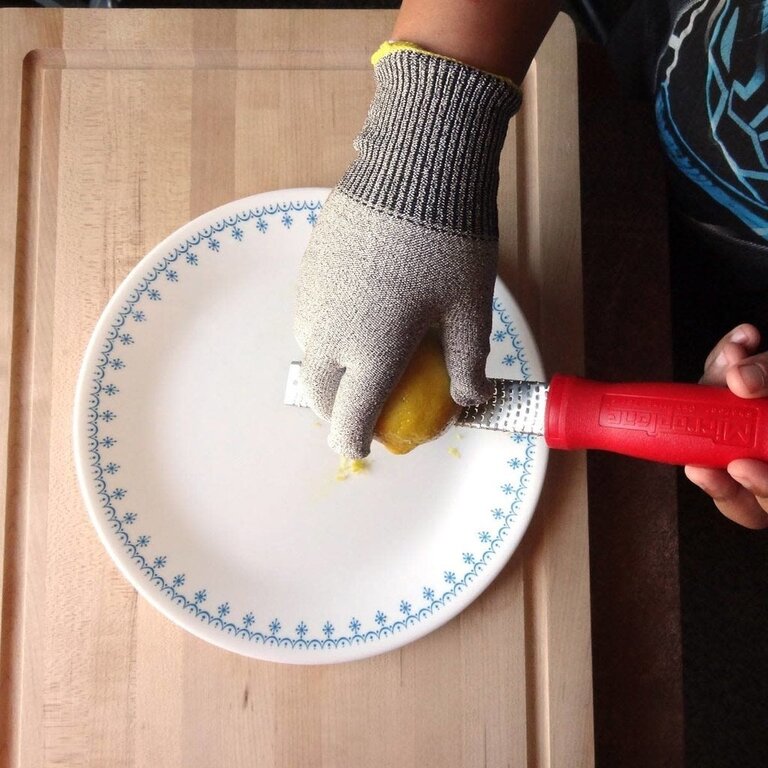 Microplane Microplane - Kids Size Cut Resistant Safety Gloves