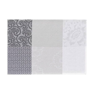 Le Jacquard Français Le Jacquard Français - Napperon Enduit Fleur de Kyoto Gris Le Jacquard Français Le Jacquard Français - Napperon Enduit Fleur de Kyoto Gris