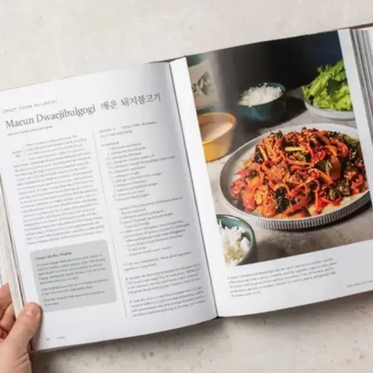 Penguin Umma: A Korean Mom's Kitchen Wisdom and 100 Family Recipes