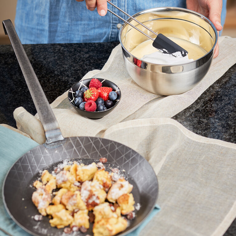 Rosle Rosle - Thin Silicone Spatula 26cm - Black