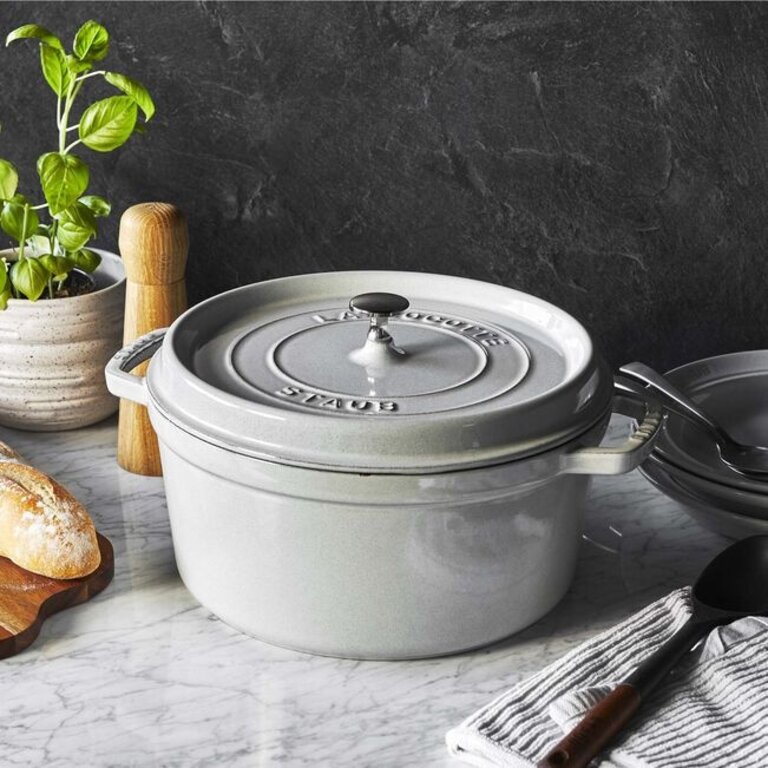 Staub Staub - Cocotte Ronde en Fonte Émaillée 5.25L - Truffe Blanche