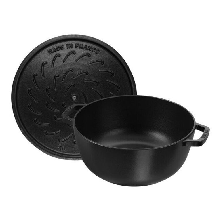 Staub Staub - French Enameled Cast Iron Casserole Dish - Special Horse Edition - 4.9L (5.2QT) - Black