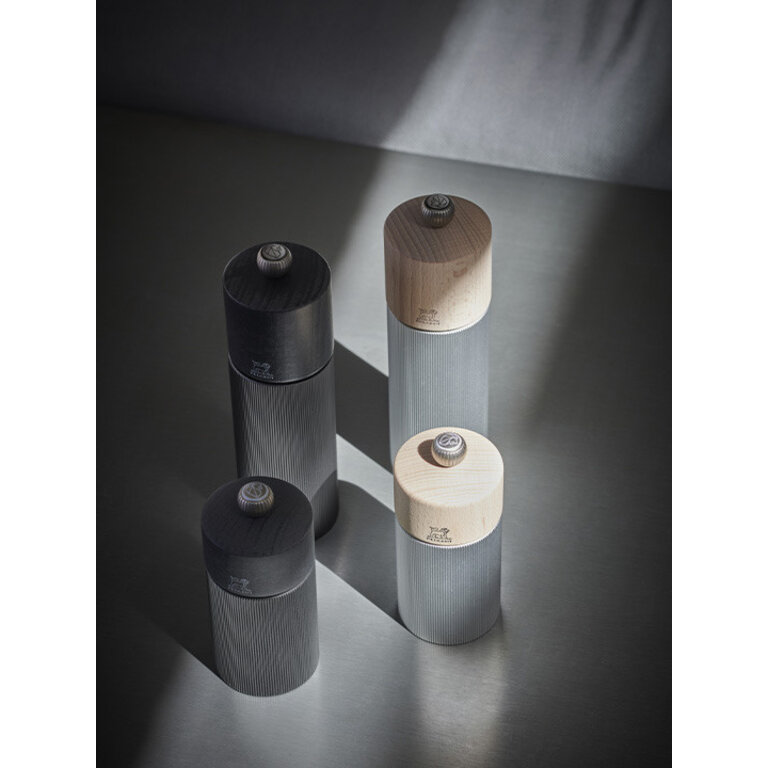 Peugeot Peugeot - Line Pepper Mill (18cm/7") - Carbon