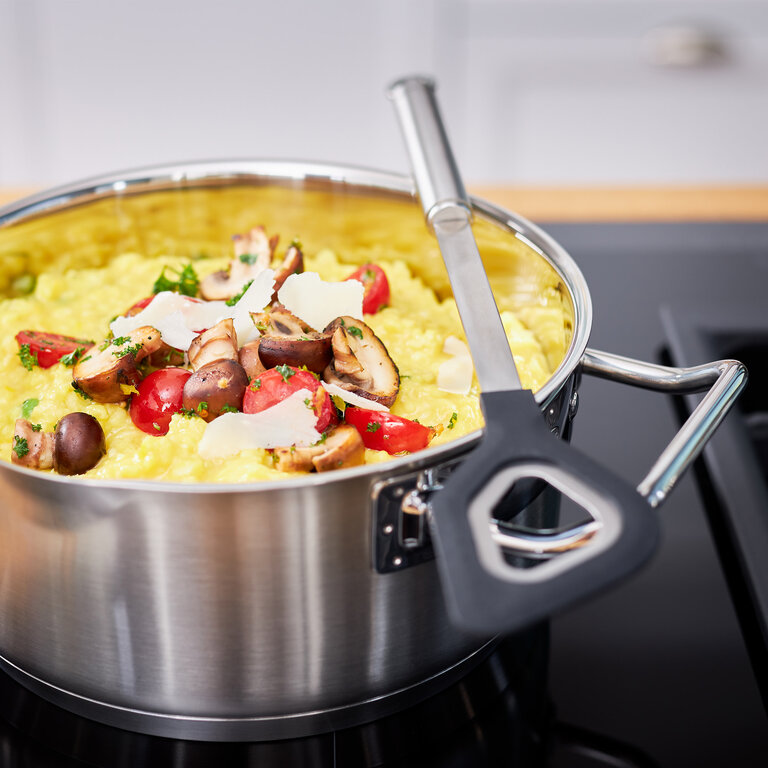 Rosle Rosle  - Cuillère de Cuisine à Manche Rond avec Trou en Silicone