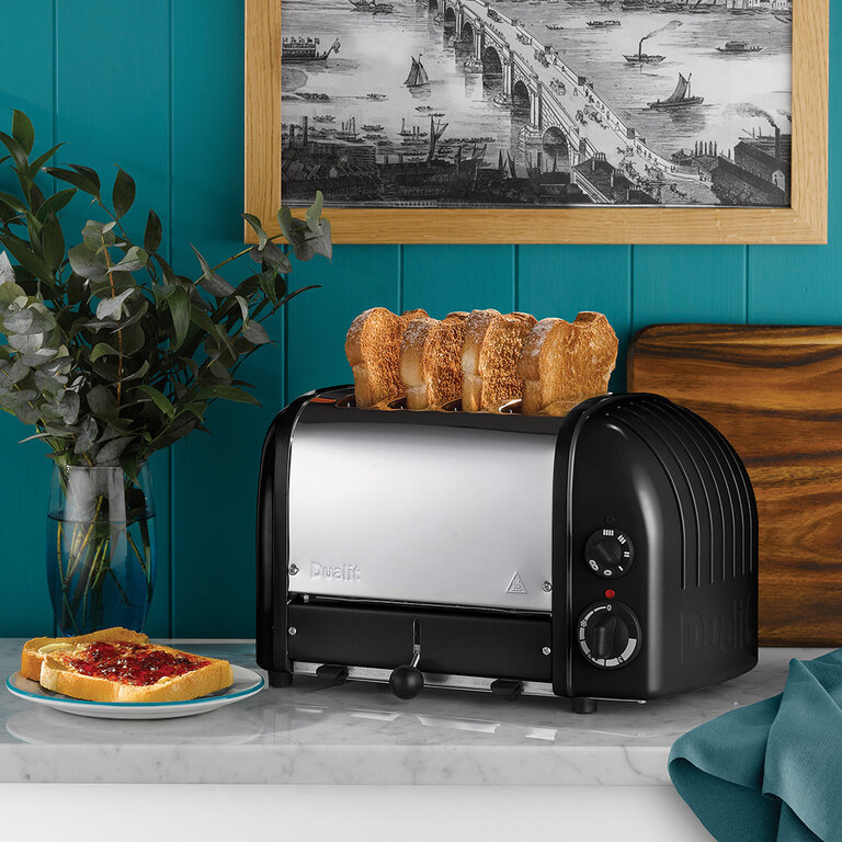 Dualit Dualit - 4-Slice Toaster - Matt Black
