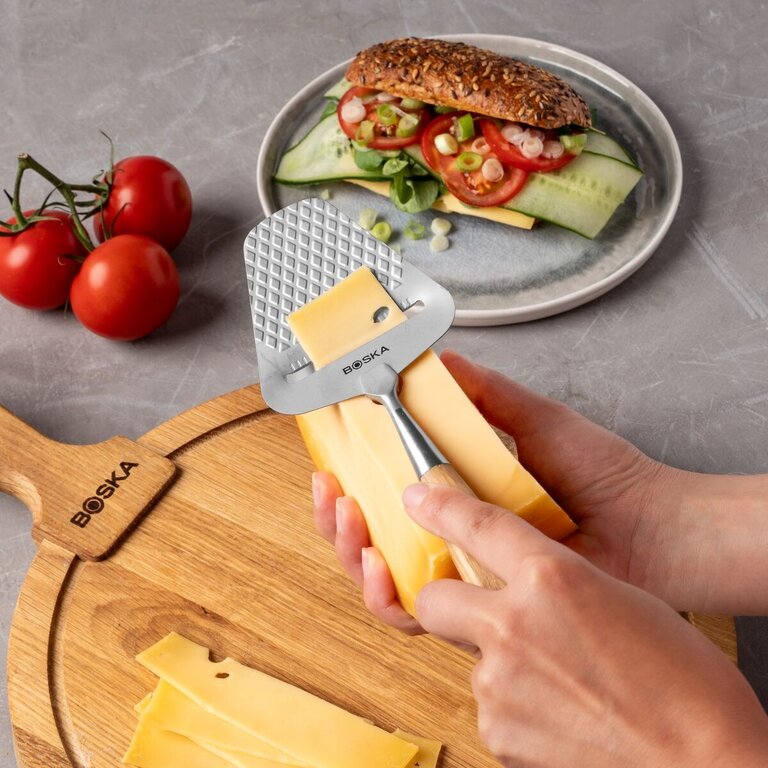 Boska Boska - Oslo+ Cheese Slicer - Wooden Handle