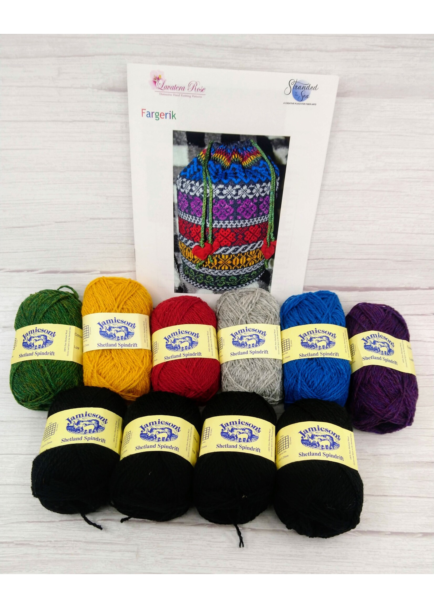 Stranded by the Sea Fargerik Colorwork Knitting Kit in Shetland Spindrift