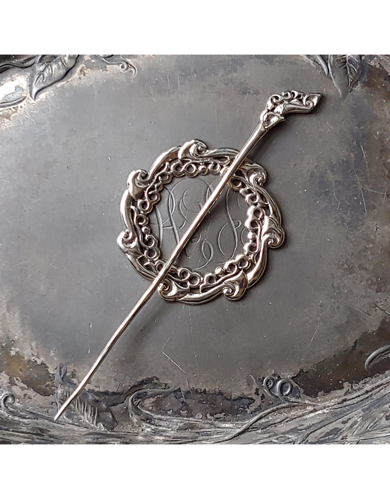 Jul Designs Jul Waterfall Shawl Pin