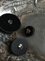 Jul Designs Jul Pedestal Button Leather Black Medium (1.5")