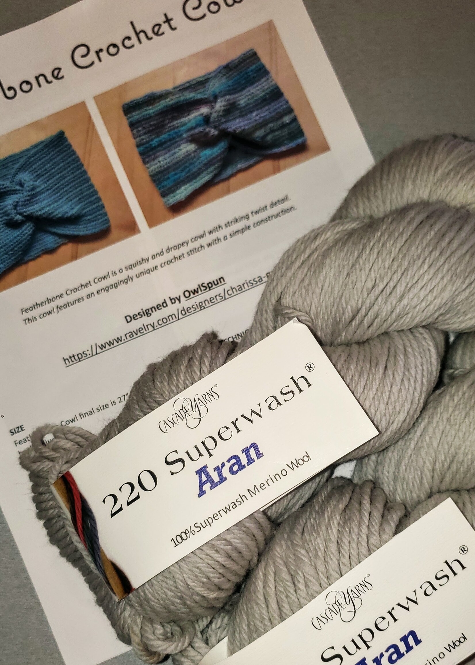 Stranded by the Sea Owl Spun Featherbone Crochet Cowl Kit in 220 Superwash Aran Merino
