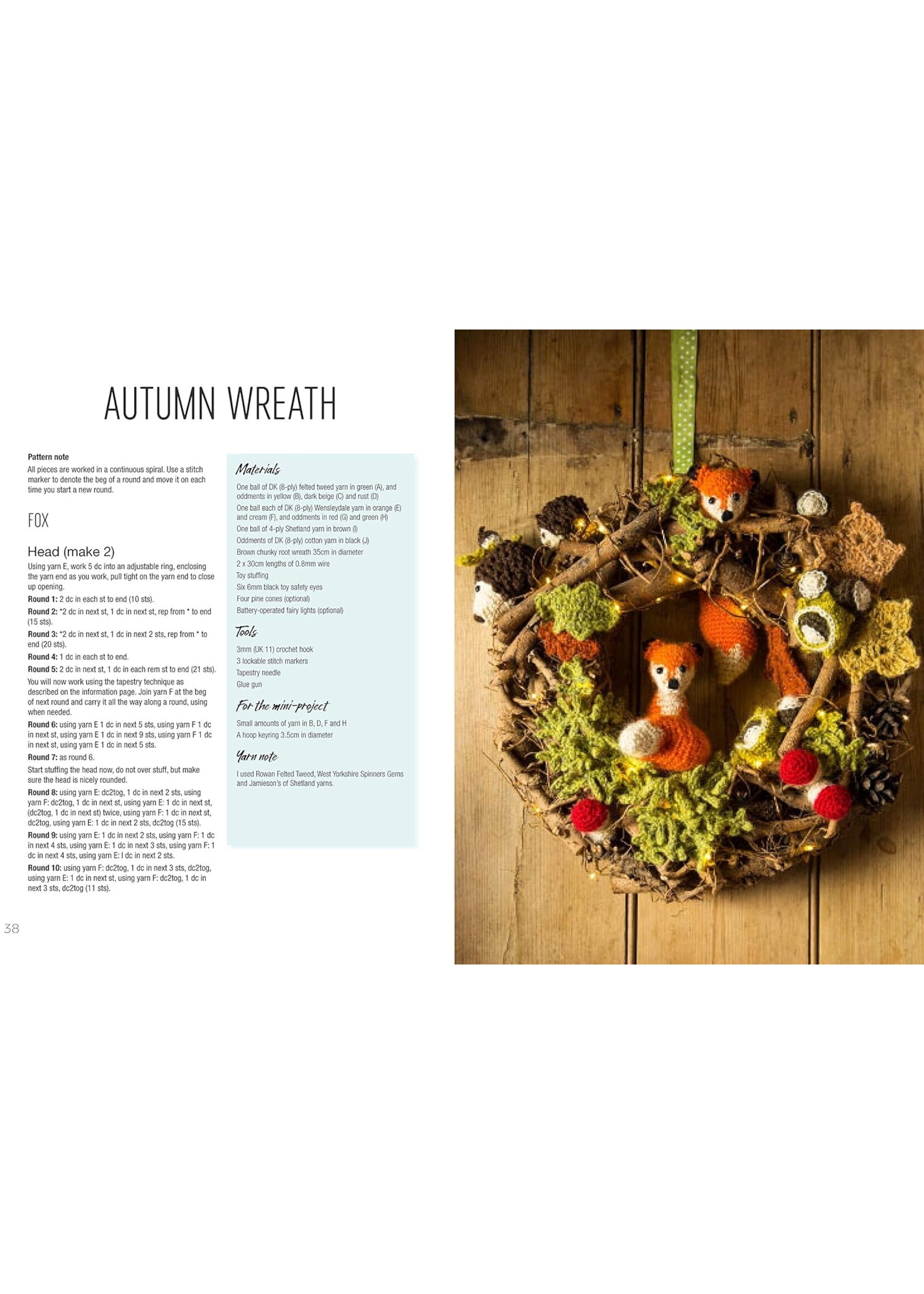 Anna Nikipirowicz Crocheted Wreaths for the Home: 12 Gorgeous Wreaths and 12 Matching Mini Projects for All Year Round