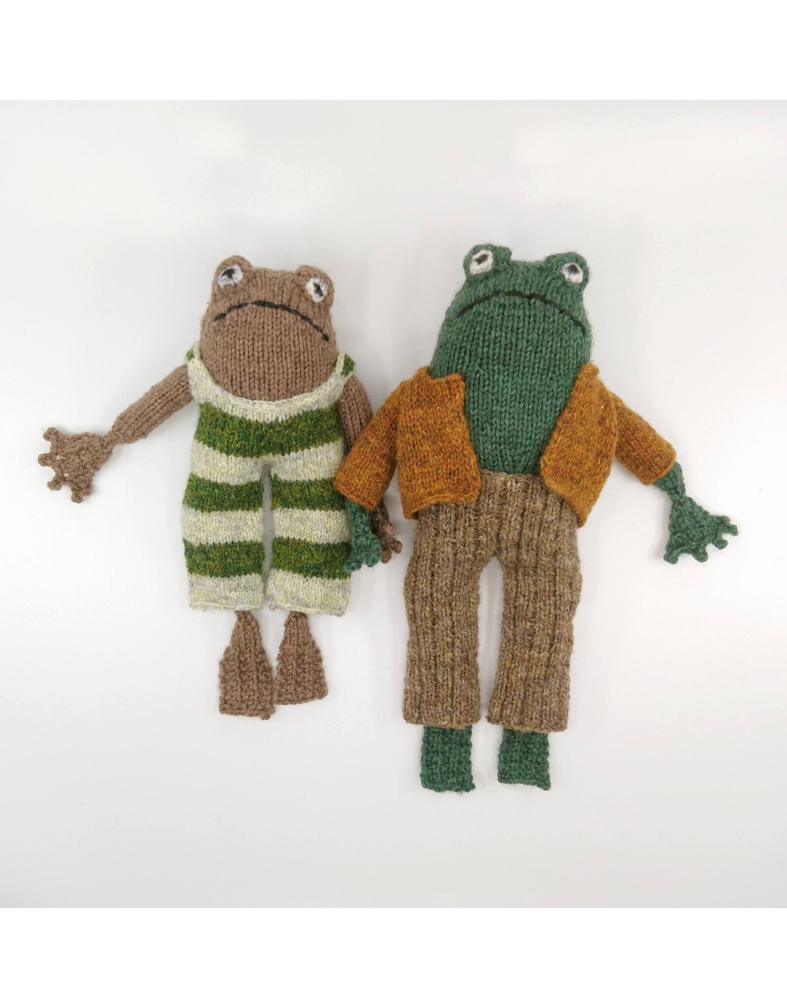 Frog and Toad Knitting Bundle with Book - Stranded by the Sea