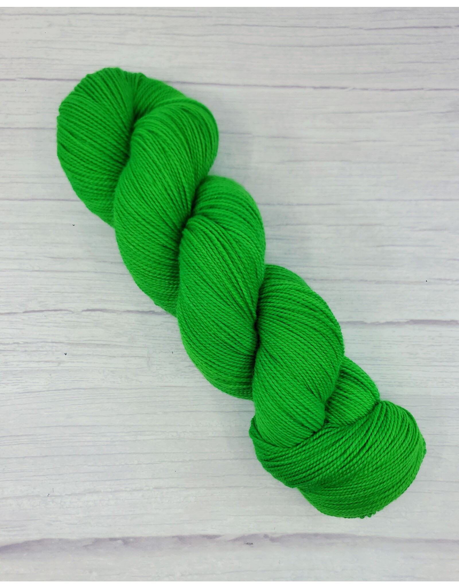 Stranded Studio Moonjelly UV Reactive