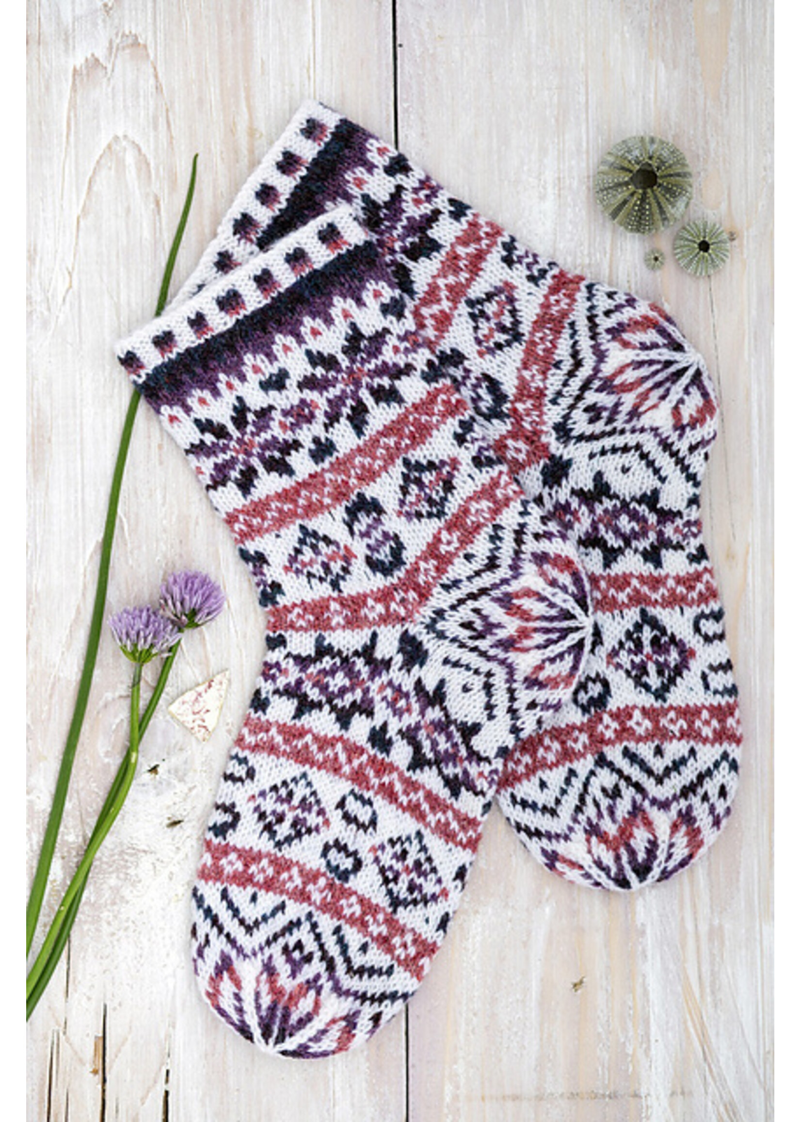 Jamieson's of Shetland Skalva Socks Shetland Kit