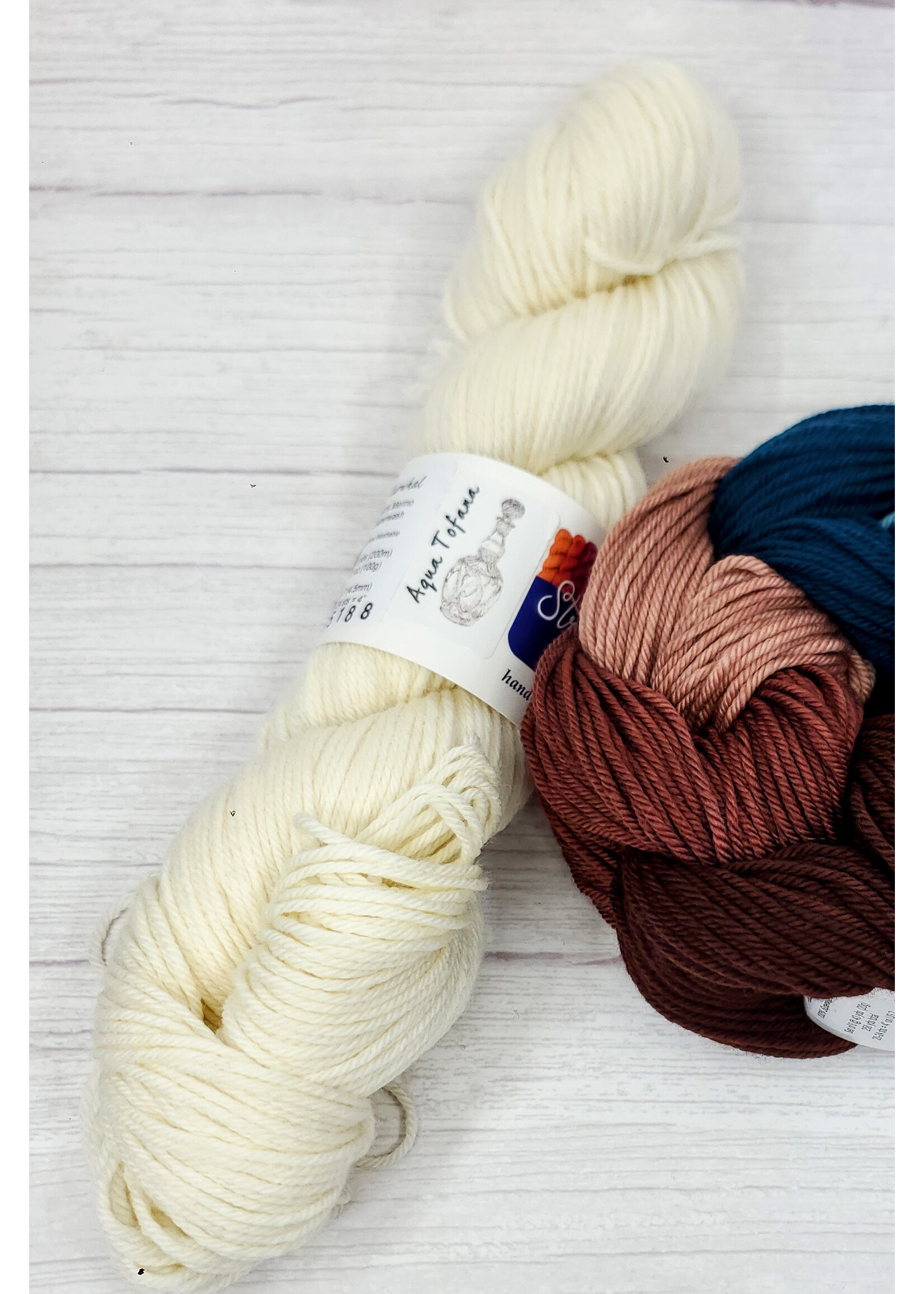 Stranded Studio Narwhal 100g Primaries