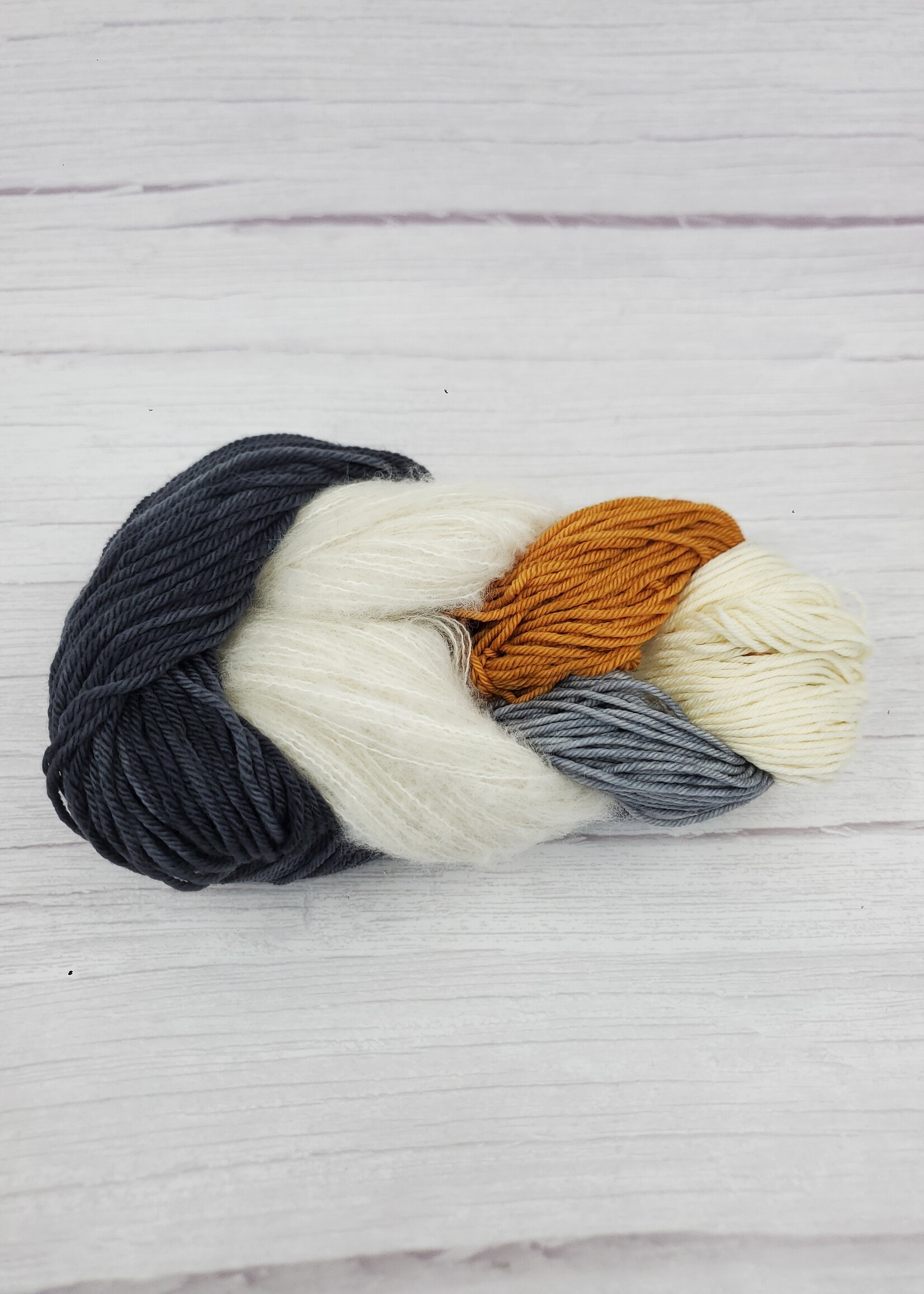 Stranded Studio Wooly Strix Crochet Set Charcoal Narwhal