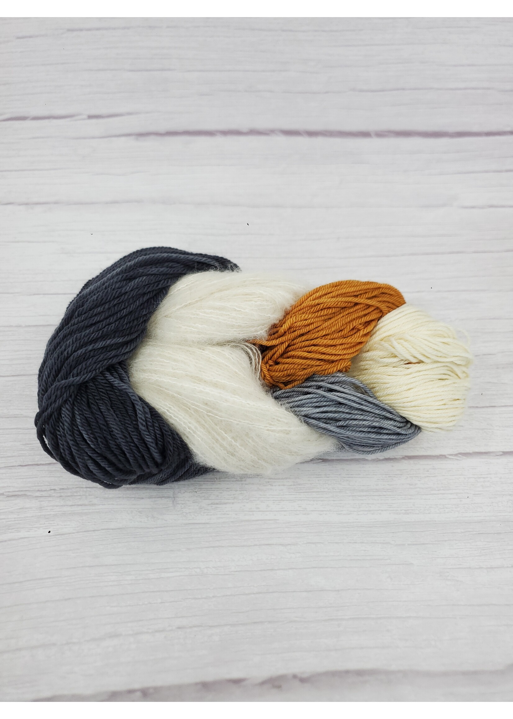 Stranded Studio Wooly Strix Crochet Set Charcoal Narwhal
