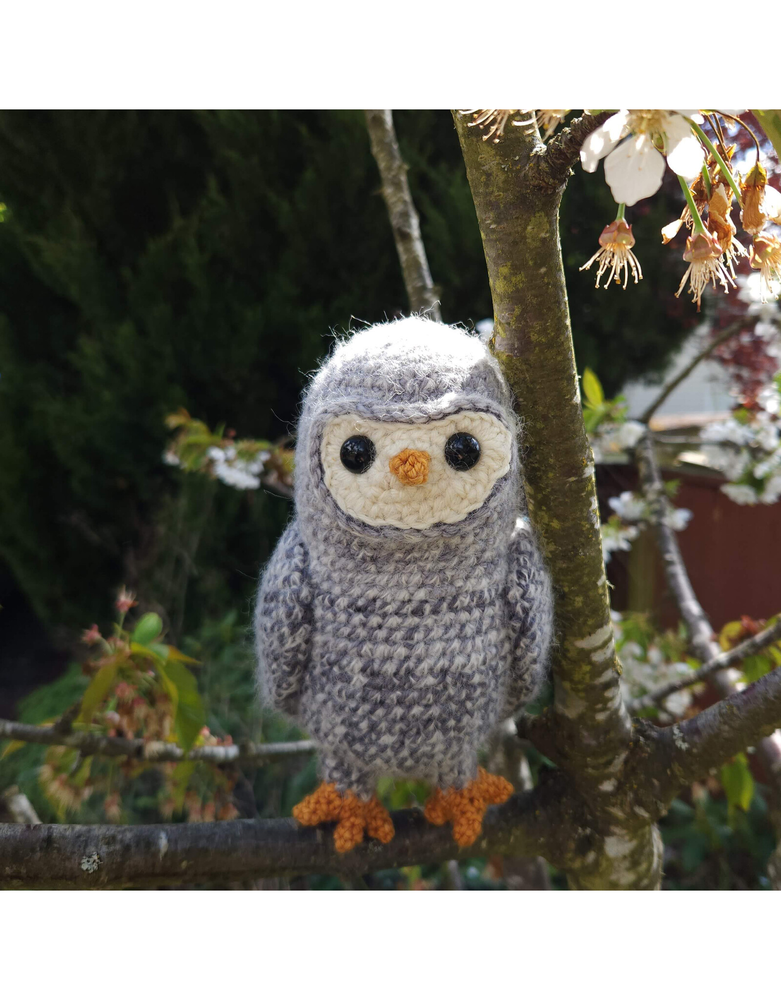 Stranded Studio Wooly Strix Crochet Set Charcoal Narwhal