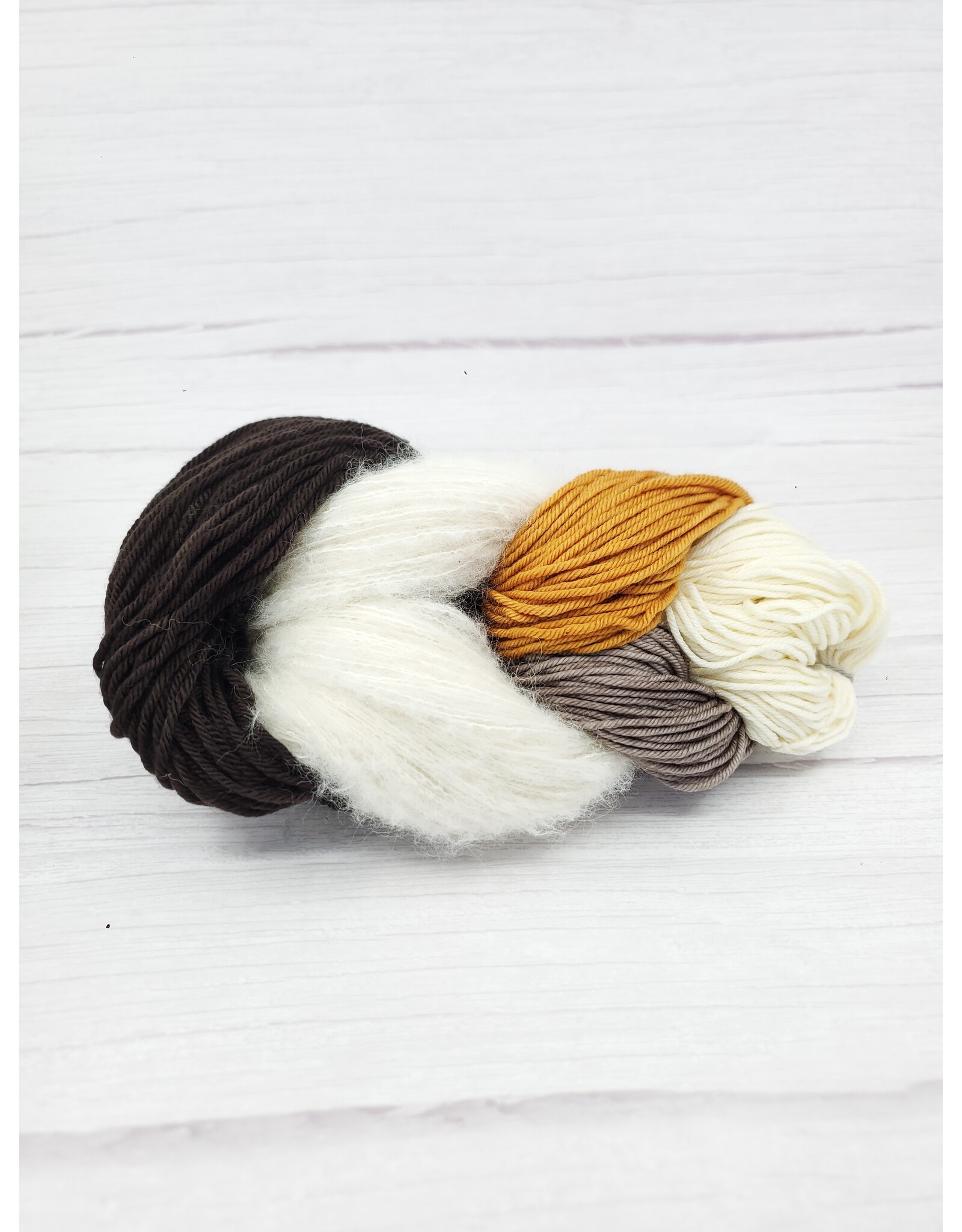 Stranded Studio Wooly Strix Crochet Set Willowbark Narwhal 2025 LYS Tour