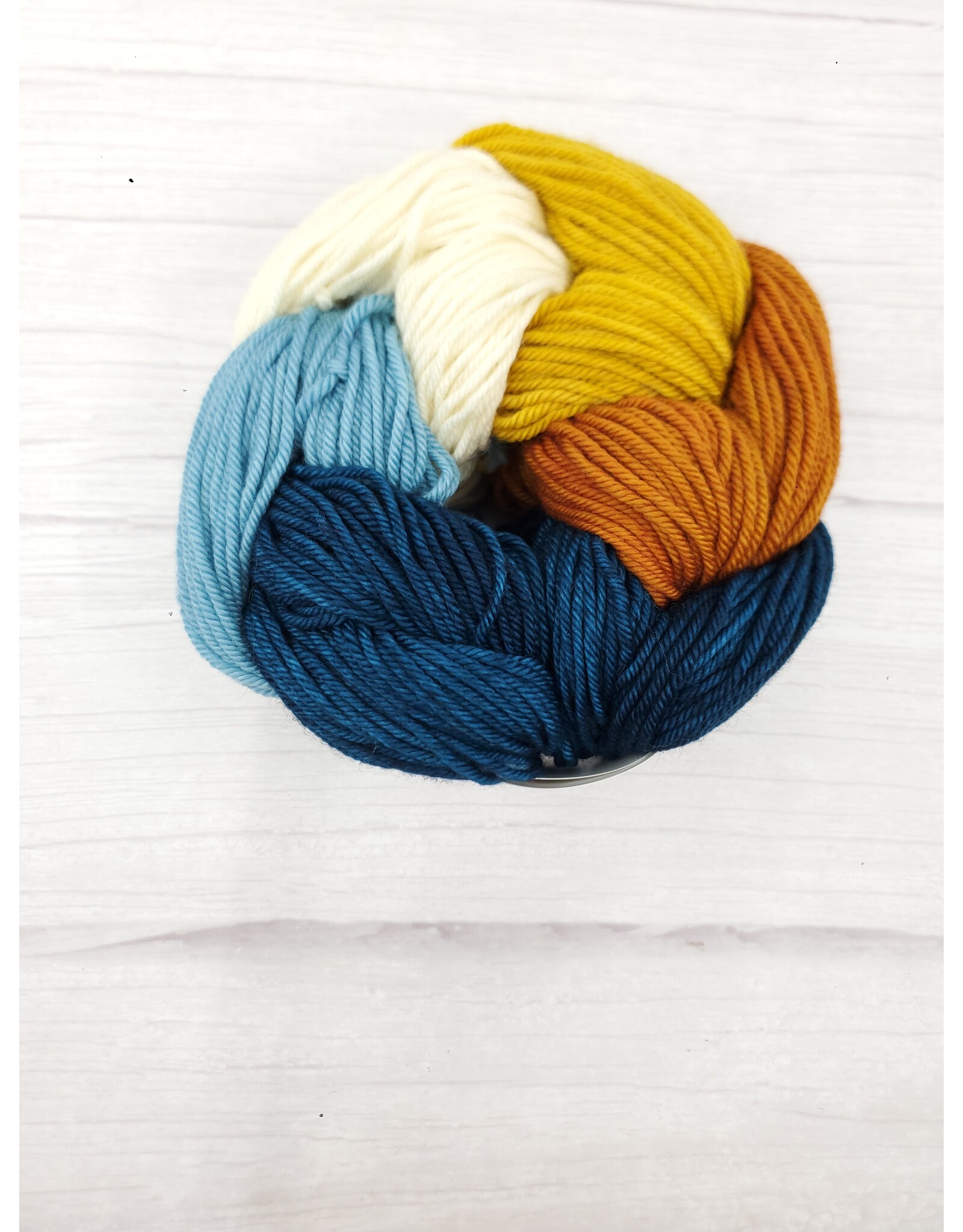 Jamieson's of Shetland Shetland Wool Week Kit 2025 in Narwhal