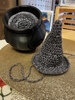 Sethany Knits Crochet Workshop: Mini Witches Hat