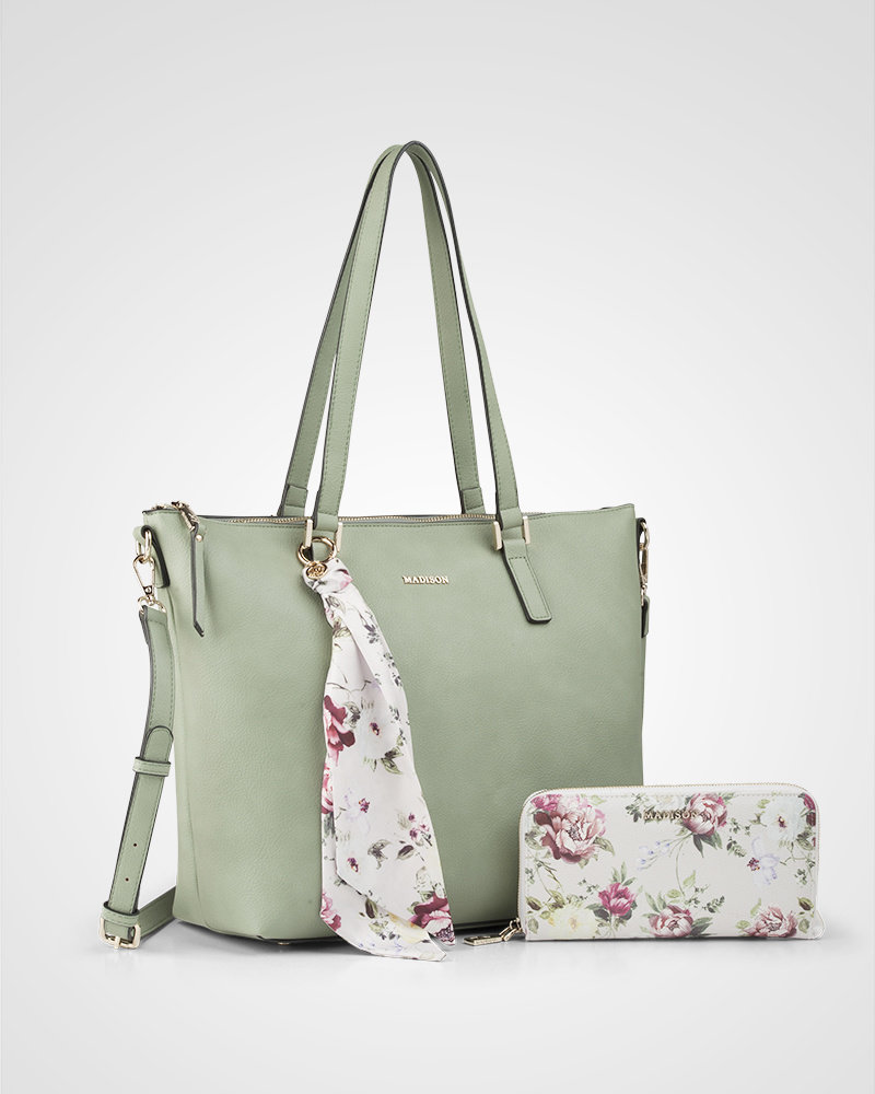 Shop the Look Inga Tote Sage Green + Nelly Botanic Floral Scarf