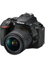 Nikon D5600 with 18-55mm [Black]
