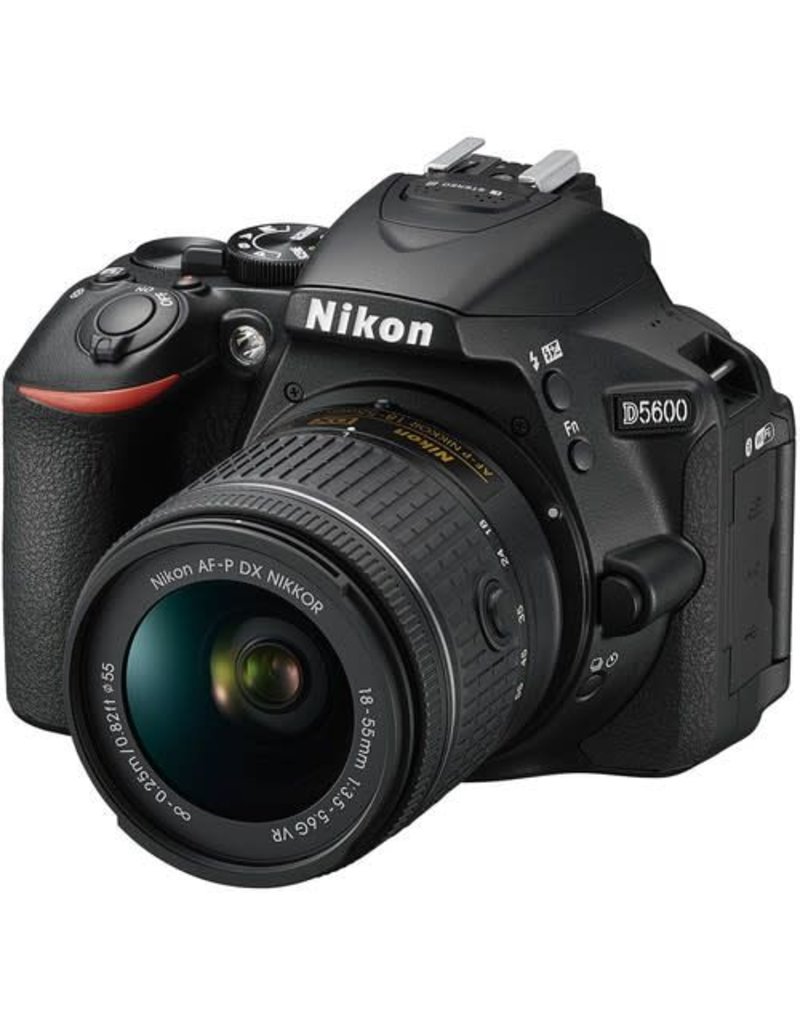 Nikon D5600 with 18-55mm [Black]