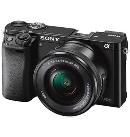Sony a6000 with 16-50mm [Black]