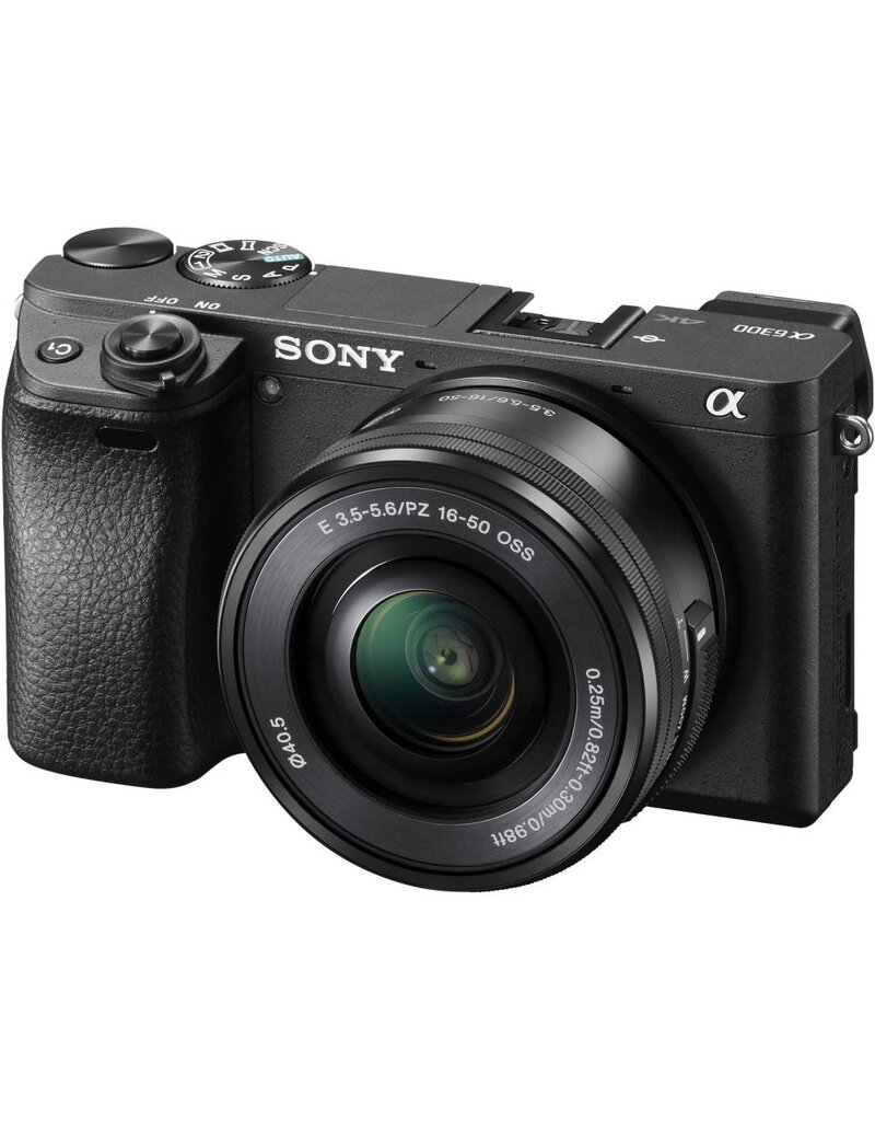 Sony A6300 with 16-50mm Kit [Black]