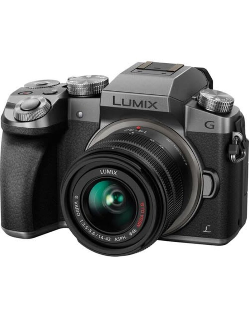 Panasonic G7 with 14-42mm [Silver]