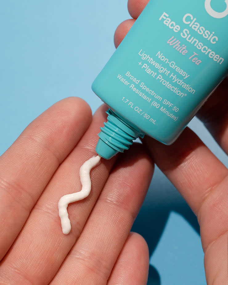 Coola COOLA : Crème solaire Classique pour le visage FPS 50 - Thé blanc
