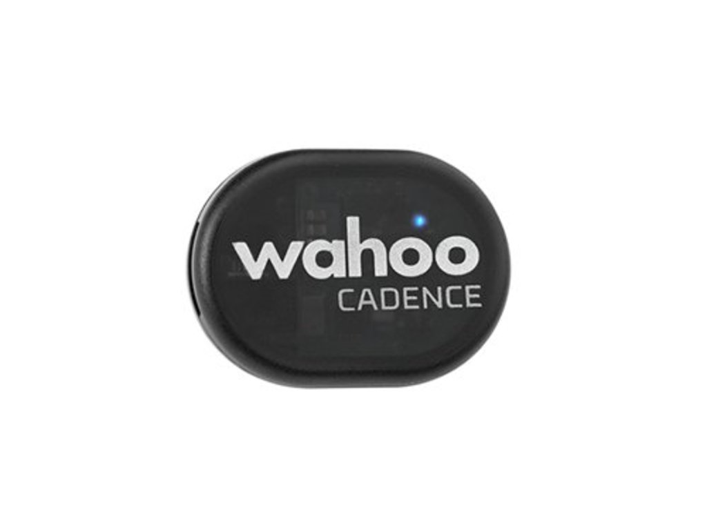 fitting wahoo cadence sensor