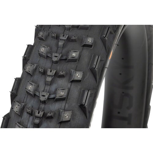 45NRTH 45NRTH Dillinger 4 120TPI 27.5 x 4.0 Studded Tire